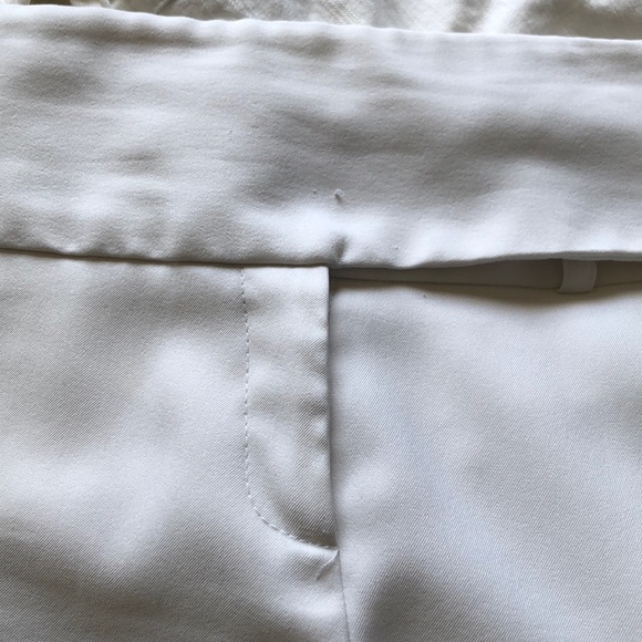Plus size white pants - Picture 10 of 10